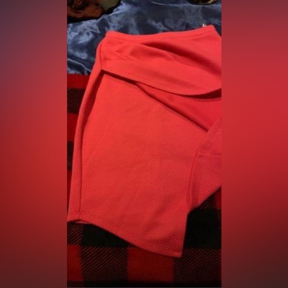 Skirt - Picture 2 of 5